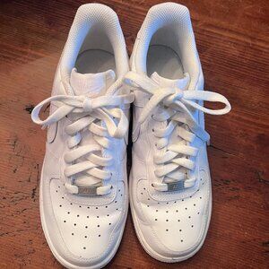Nike Air Force 1 Sneakers dd8959-100 Womens sz 7.5 White/White